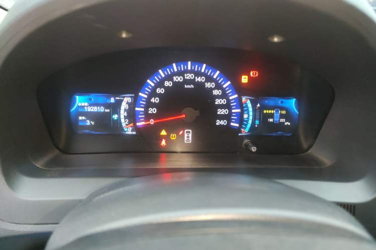 Used BYD G6 2013 1.5TI Manual Luxury Model Instrument Cluster