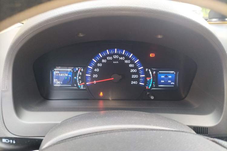 Used BYD G6 2013 1.5TID Automatic Luxury Model Instrument Cluster