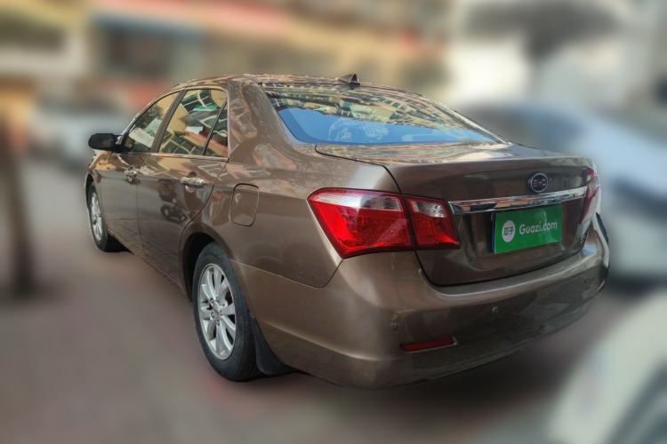 Used BYD G6 2013 2.0L Manual Luxury Version Rear Left 45 Deg