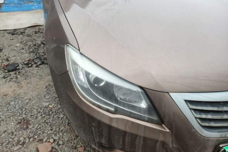 Used BYD G6 2013 1.5TI Manual Luxury Model Right Front Headlight