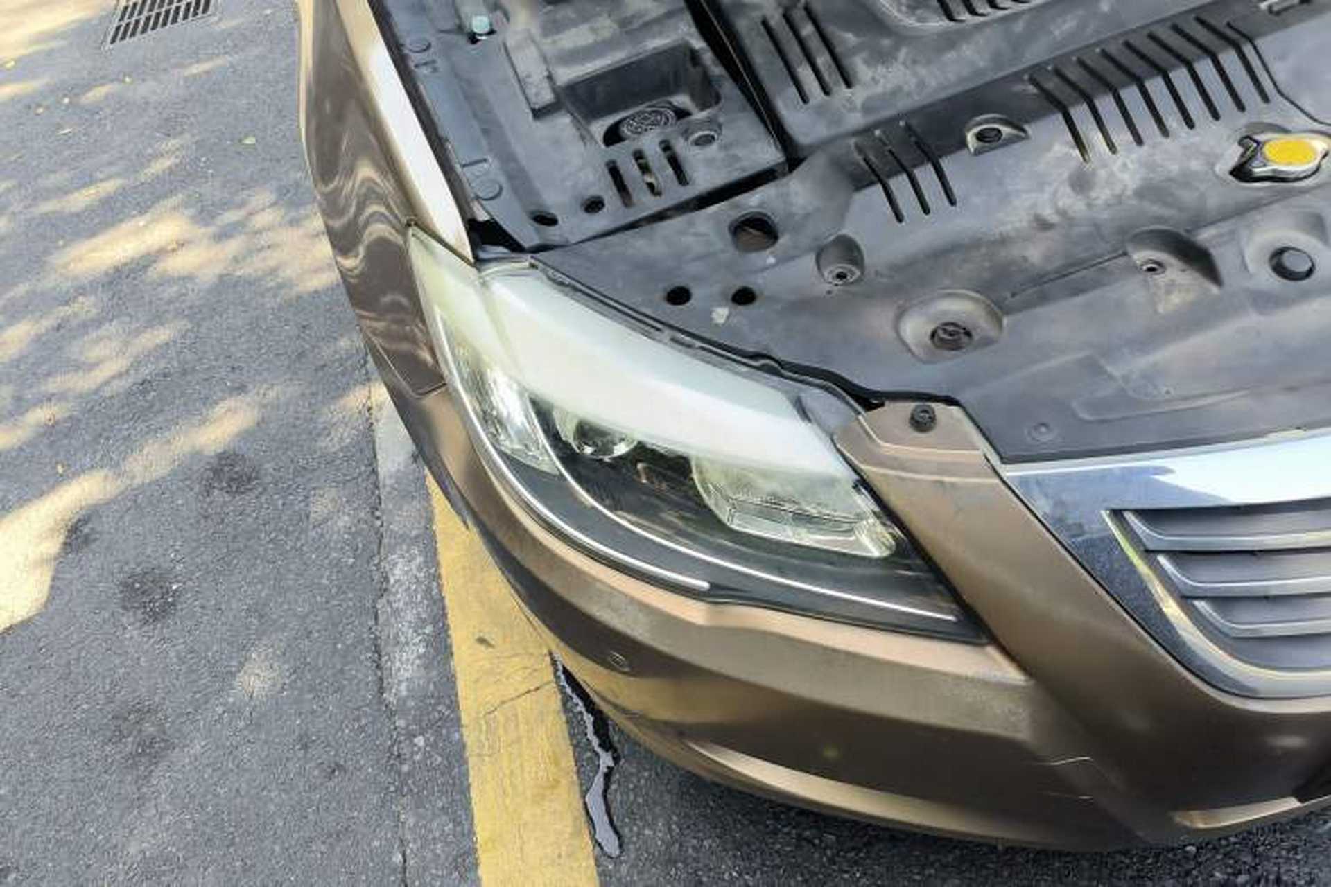 Used BYD G6 2013 2.0L Manual Luxury Version Right Front Headlight