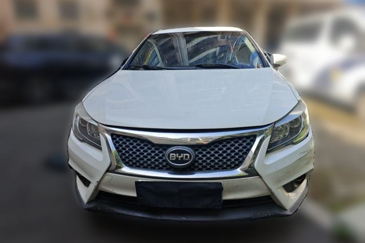 Used BYD G6 2013 2.0L Manual Luxury Version Front