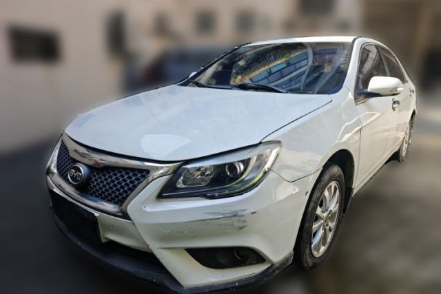 Used BYD G6 2013 2.0L Manual Luxury Version