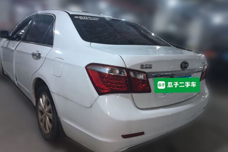 Used BYD G6 2013 2.0L Manual Luxury Version Rear Left 45 Deg