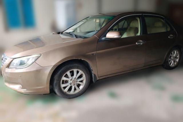 Used BYD G6 2013 2.0L Manual Luxury Version