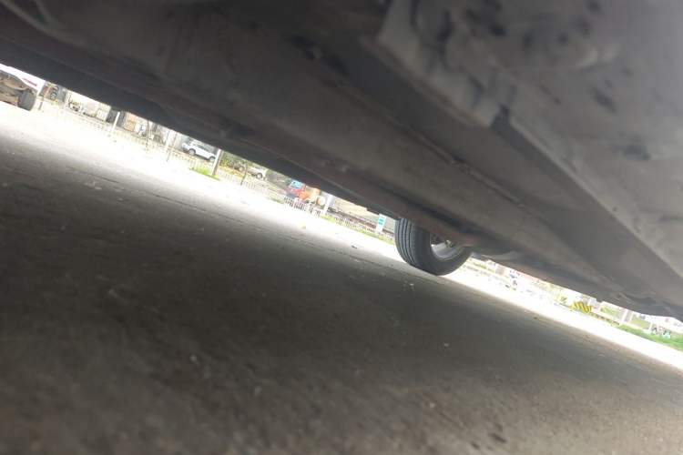 Used BYD G6 2013 1.5TI Manual Luxury Model Chassis Front Left