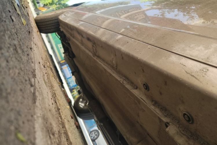 Used BYD G6 2013 1.5TI Manual Luxury Model Chassis Front Right