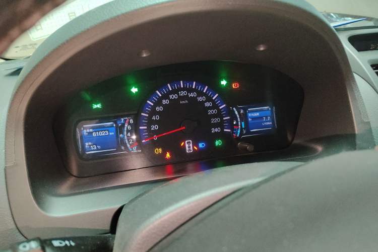 Used BYD G6 2013 1.5TI Manual Luxury Model Instrument Cluster