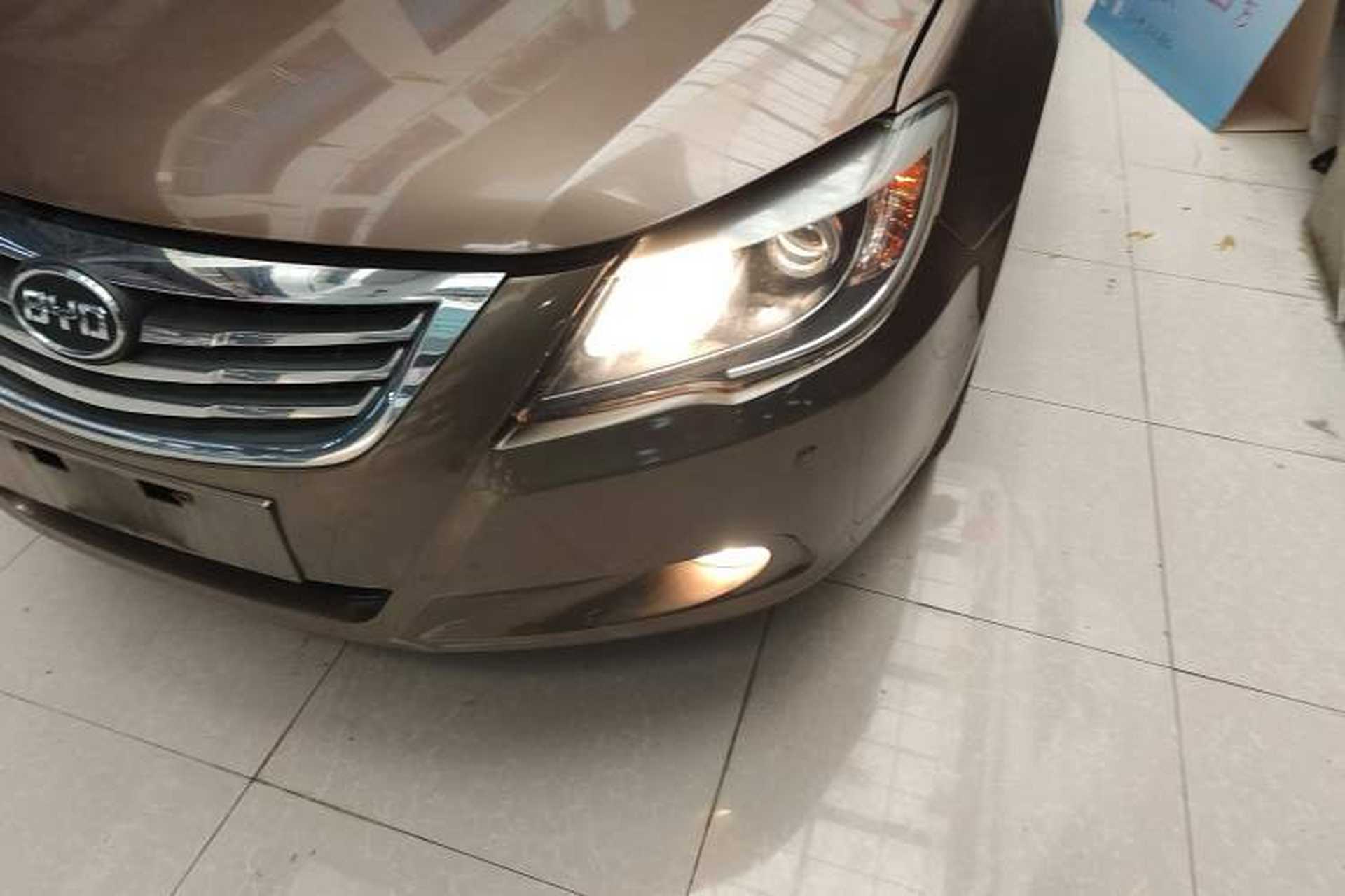 Used BYD G6 2013 1.5TI Manual Luxury Model Left Front Headlight
