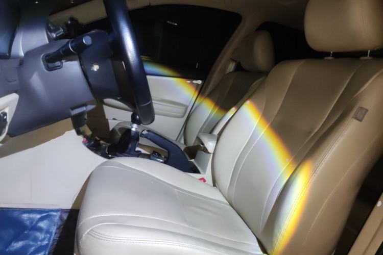 Used BYD G6 2013 1.5TI Manual Luxury Model Left Front Seat