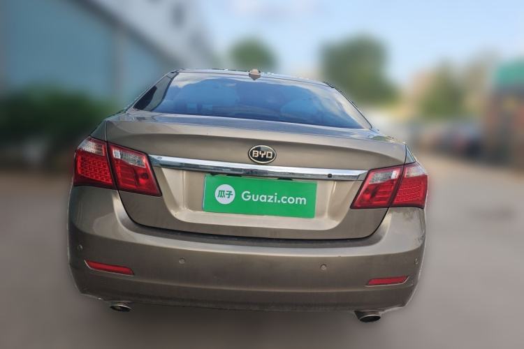 Used BYD G6 2013 1.5TI Manual Luxury Model Rear