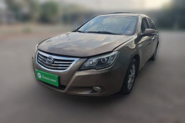 Used BYD G6 2013 1.5TI Manual Luxury Model