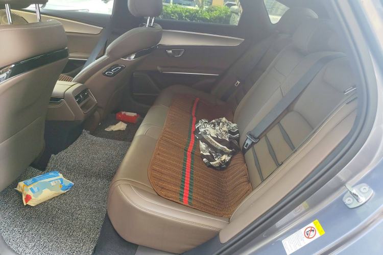 Used BYD Han 2020 DM Four-Wheel Drive Performance Edition Luxury Model Left Rear Seat