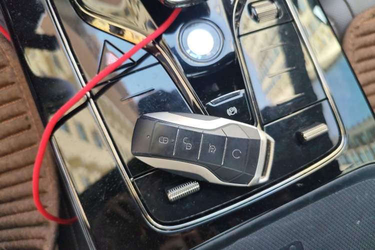 Used BYD Han 2020 DM Four-Wheel Drive Performance Edition Luxury Model Vehicle Key