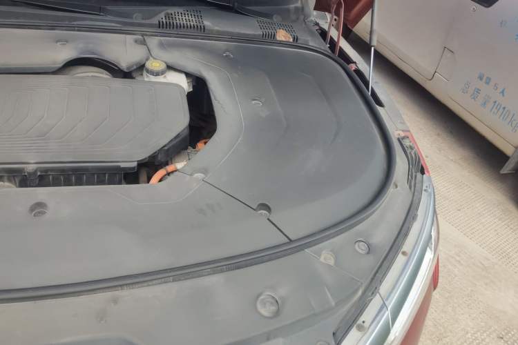 Used BYD Han 2020 DM Four-Wheel Drive Performance Edition Luxury Model Engine Bay Left