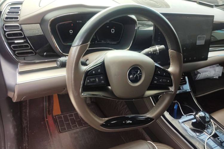 Used BYD Han 2020 DM Four-Wheel Drive Performance Edition Luxury Model Steering Wheel