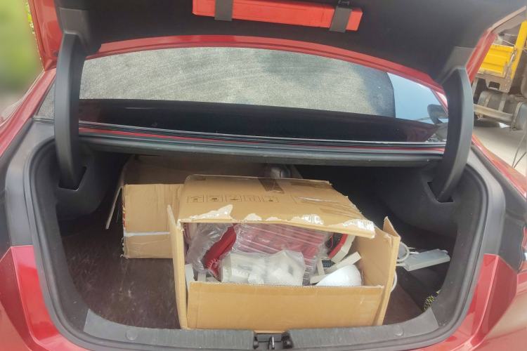 Used BYD Han 2020 DM Four-Wheel Drive Performance Edition Luxury Model Trunk