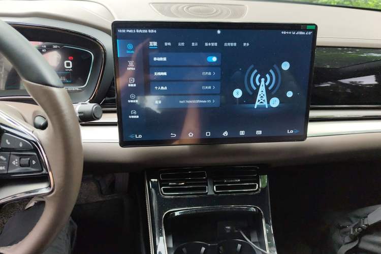 Used BYD Han 2020 EV Long-Range Luxury Model Audio And AC Panel