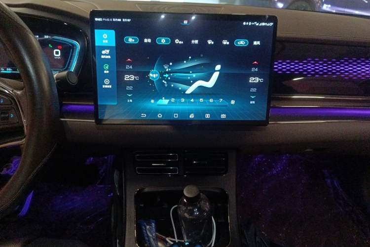 Used BYD Han 2020 EV Four-Wheel Drive High-Performance Flagship Model Audio And AC Panel