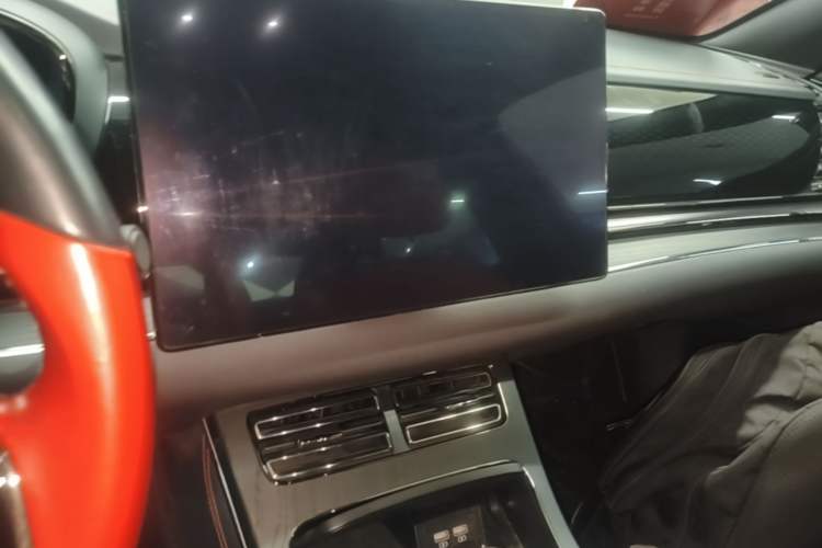 Used BYD Han 2020 EV Four-Wheel Drive High-Performance Flagship Model Audio And AC Panel