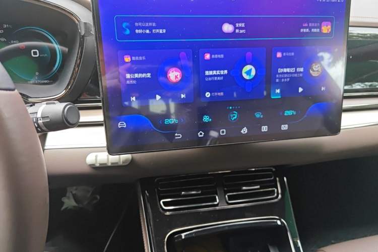 Used BYD Han 2020 EV Long-Range Luxury Model Audio And AC Panel