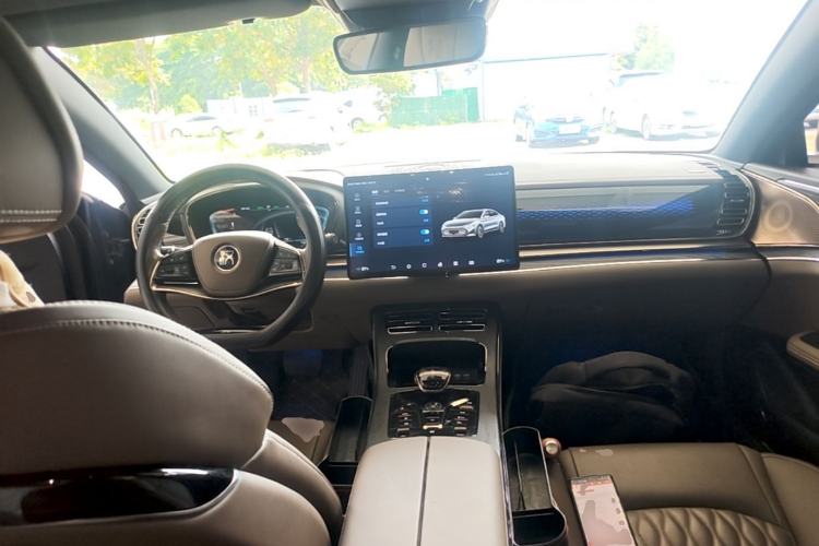 Used BYD Han 2020 DM Four-Wheel Drive Performance Edition Prestige Model Center Console