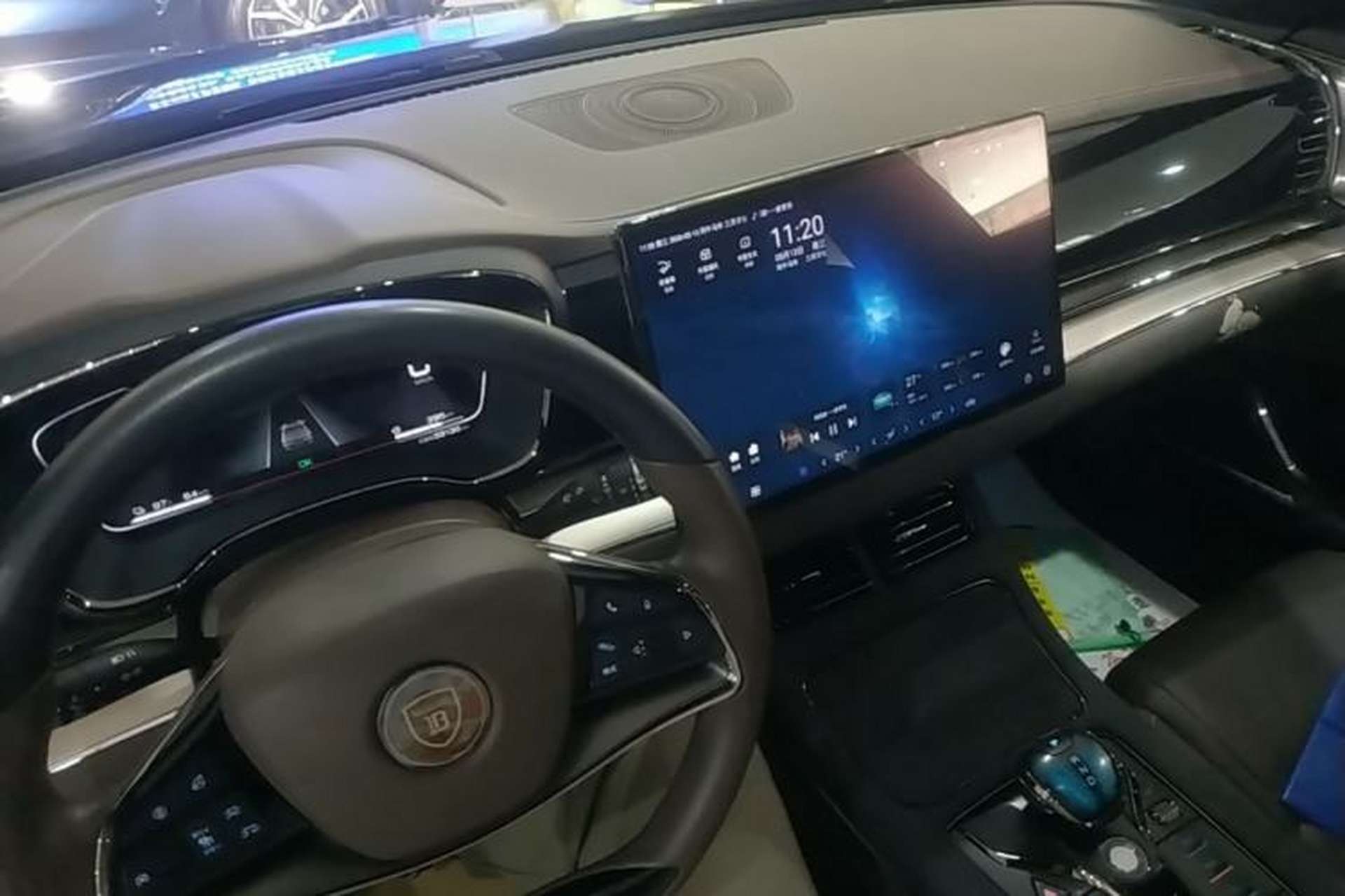 Used BYD Han 2020 DM Four-Wheel Drive Performance Edition Luxury Model Center Console