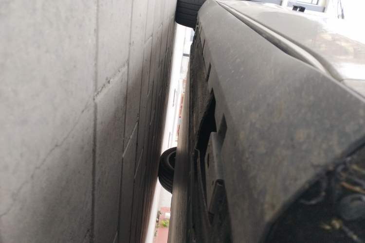 Used BYD Han 2020 EV Long-Range Deluxe Model Chassis Front Right