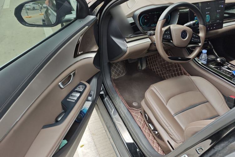 Used BYD Han 2020 EV Long-Range Luxury Model Driver Seat