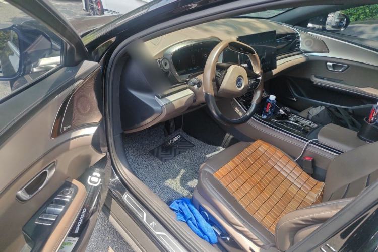 Used BYD Han 2020 EV Long-Range Deluxe Model Driver Seat