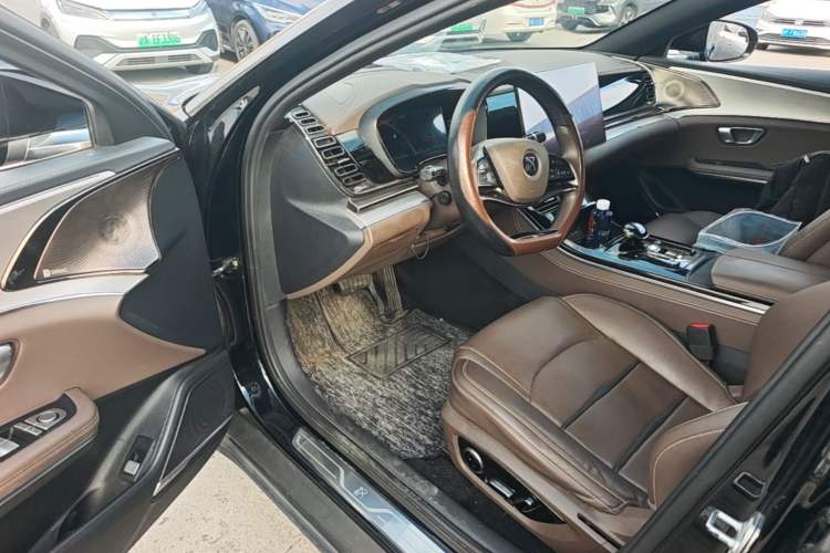 Used BYD Han 2020 EV Long-Range Luxury Model Driver Seat