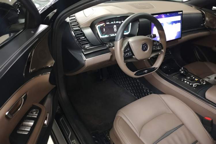 Used BYD Han 2020 EV Long-Range Luxury Model Driver Seat