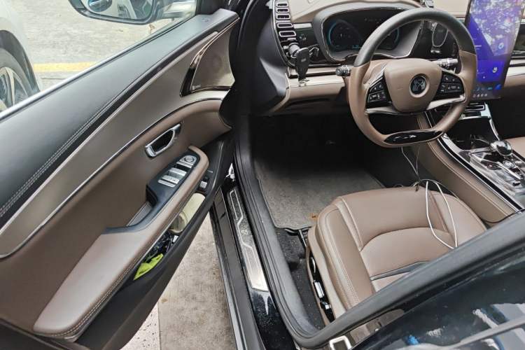 Used BYD Han 2020 EV Long-Range Luxury Model Driver Seat