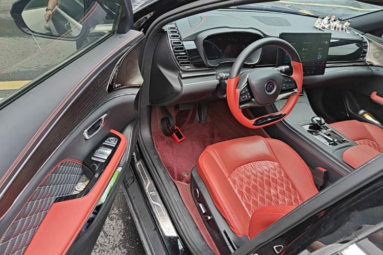 Used BYD Han 2020 EV Four-Wheel Drive High-Performance Flagship Model Driver Seat