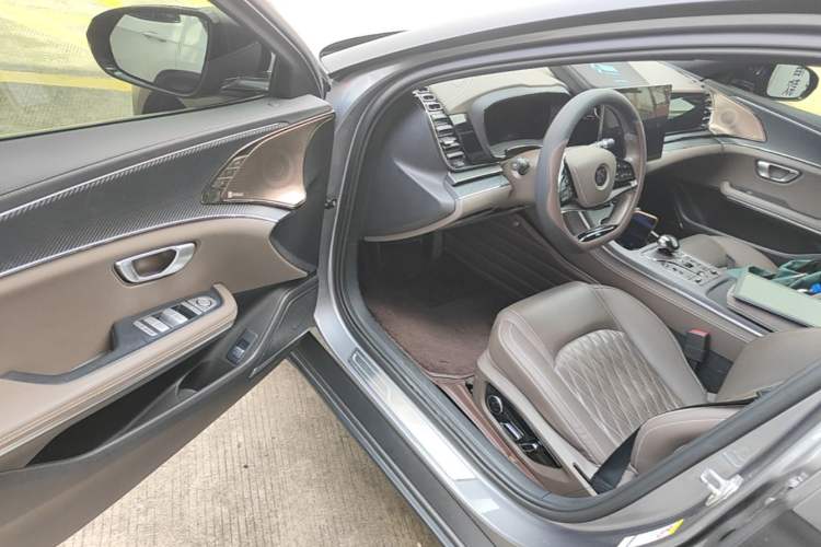 Used BYD Han 2020 DM Four-Wheel Drive Performance Edition Prestige Model Driver Seat