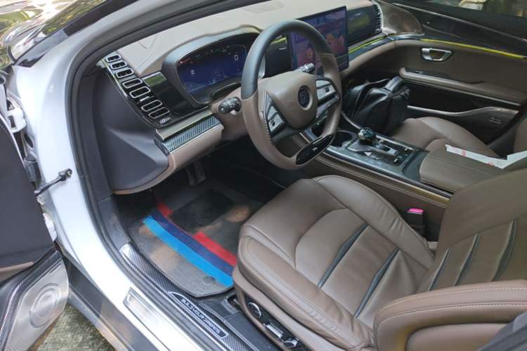 Used BYD Han 2020 EV Long-Range Luxury Model Driver Seat