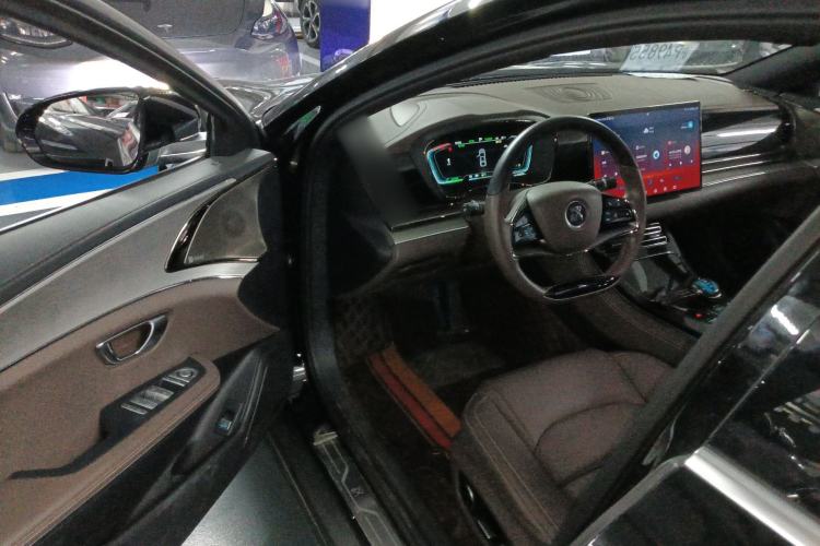 Used BYD Han 2020 EV Long-Range Luxury Model Driver Seat