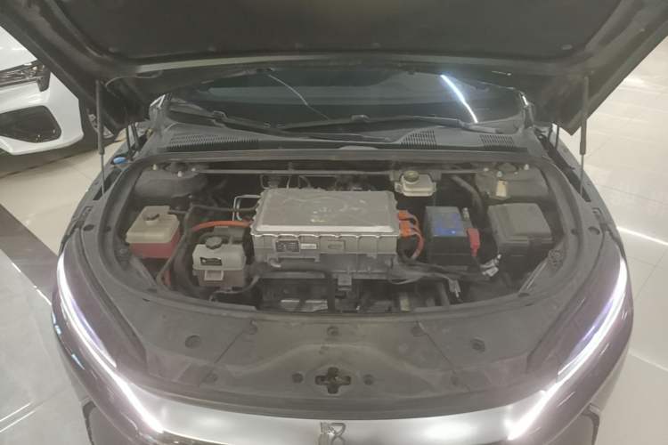 Used BYD Han 2020 EV Long-Range Luxury Model Engine Bay