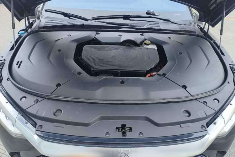 Used BYD Han 2020 DM Four-Wheel Drive Performance Edition Luxury Model Engine Bay