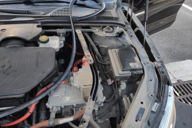 Used BYD Han 2020 DM Four-Wheel Drive Performance Edition Luxury Model Engine Bay Left