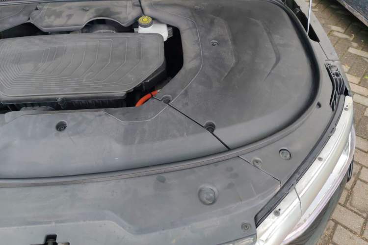 Used BYD Han 2020 DM Four-Wheel Drive Performance Edition Prestige Model Engine Bay Left