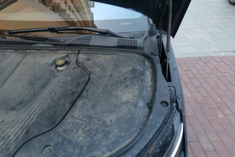 Used BYD Han 2020 EV Four-Wheel Drive High-Performance Flagship Model Engine Bay Left