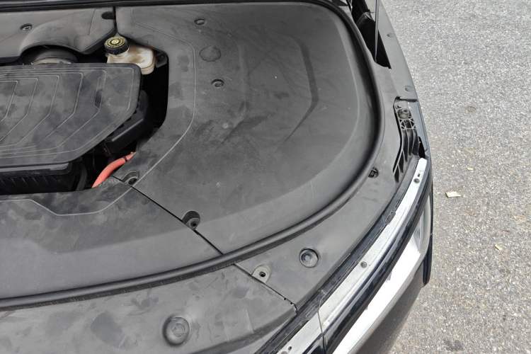Used BYD Han 2020 DM Four-Wheel Drive Performance Edition Prestige Model Engine Bay Left