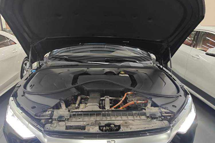 Used BYD Han 2020 DM Four-Wheel Drive Performance Edition Luxury Model Engine Bay