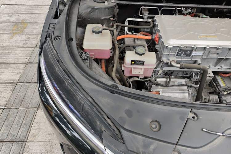 Used BYD Han 2020 EV Long-Range Luxury Model Engine Bay Right