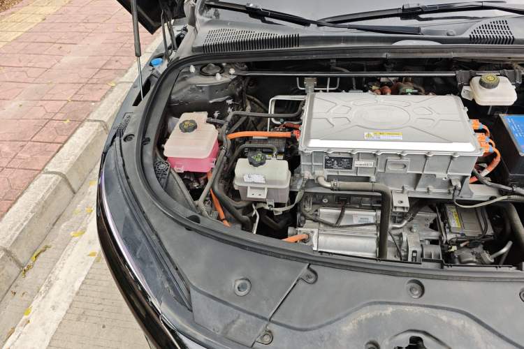 Used BYD Han 2020 EV Long-Range Luxury Model Engine Bay Right
