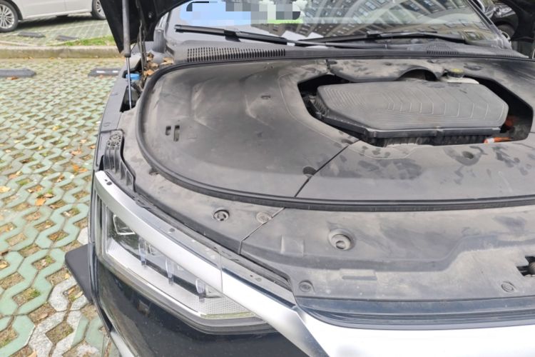 Used BYD Han 2020 DM Four-Wheel Drive Performance Edition Prestige Model Engine Bay Right
