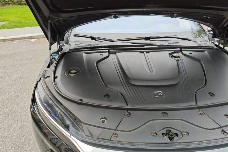 Used BYD Han 2020 EV Long-Range Deluxe Model Engine Bay Right