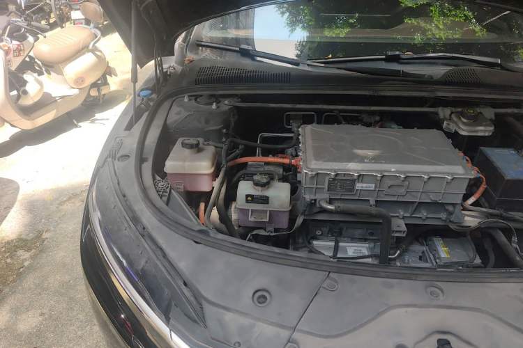 Used BYD Han 2020 EV Long-Range Deluxe Model Engine Bay Right