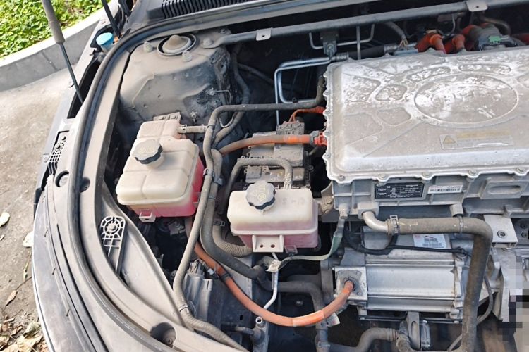 Used BYD Han 2020 EV Long-Range Luxury Model Engine Bay Right